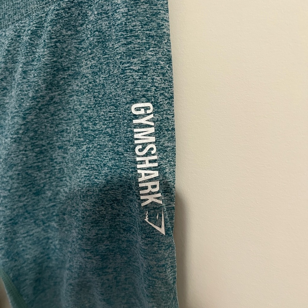 Gym Shark Teal Ombre 2 Piece Set Size small & XS - Picture 3 of 6